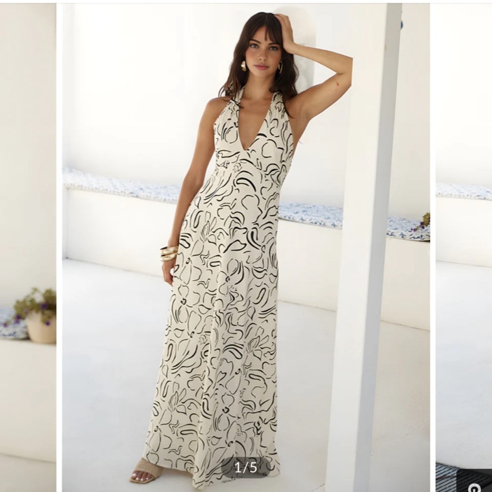 Size small, never worn, ordered by mistake